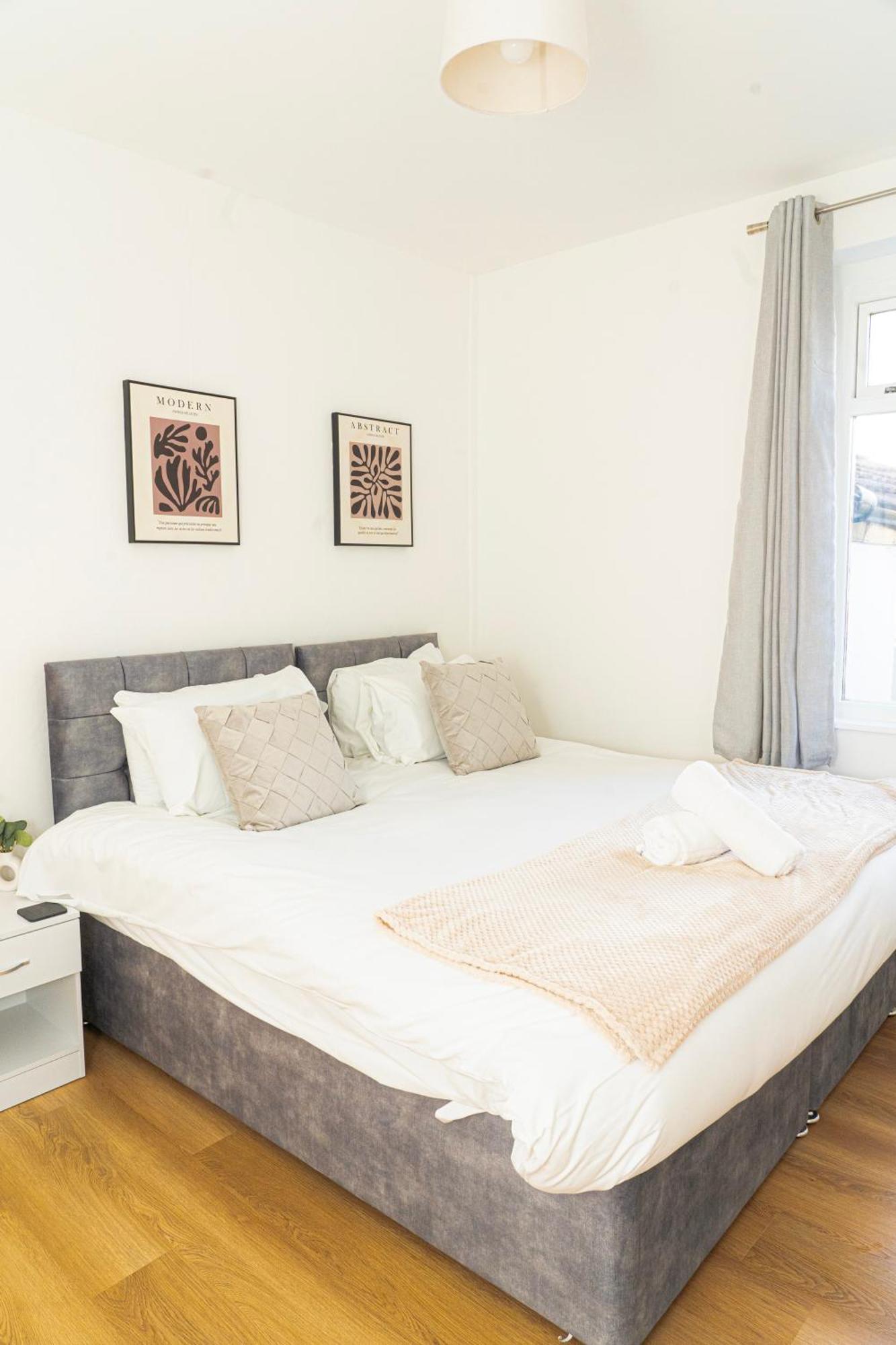 Mideyah Stays - 3 Bed Comfy House 카디프 외부 사진